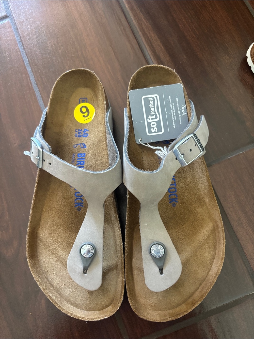 Birkenstock Gizeh Thong Sandals in Light Taupe NWT